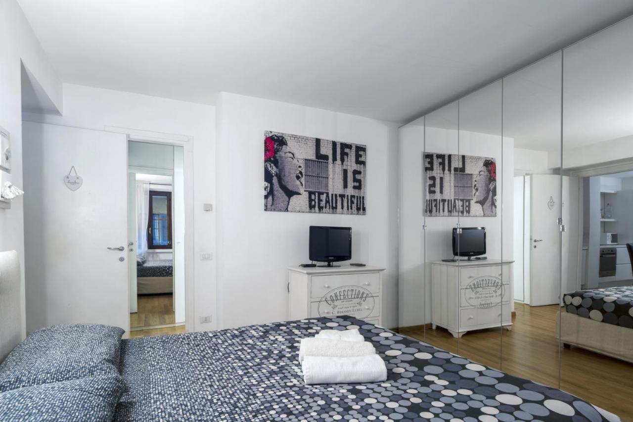 דירות מילאנו Cozy & Comfy Apt In Navigli Area מראה חיצוני תמונה